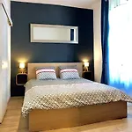 Apartment Centre, Parking 100m
