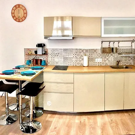 Centre, Parking 100m * Nantes